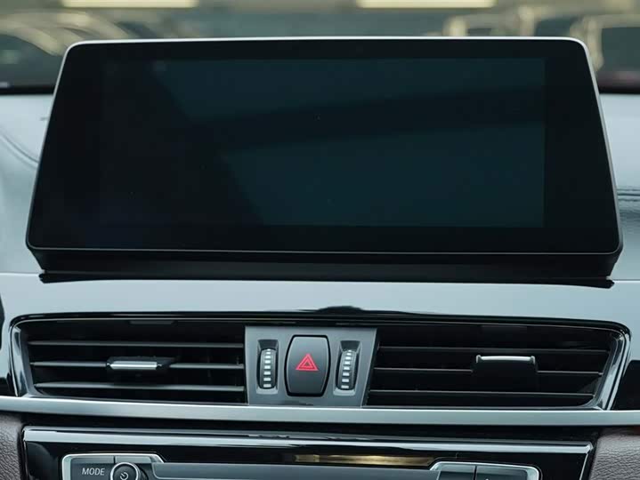 Фото 20 - BMW X2