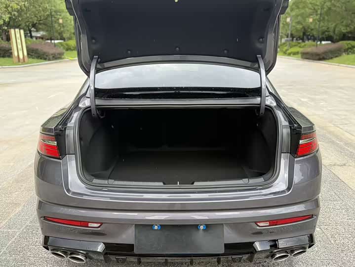 Фото 11 - Geely Preface