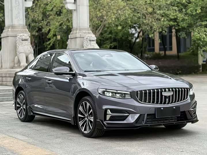 Фото 3 - Geely Preface