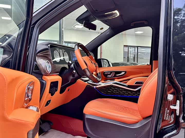 Фото 3 - Mercedes-Benz Vito