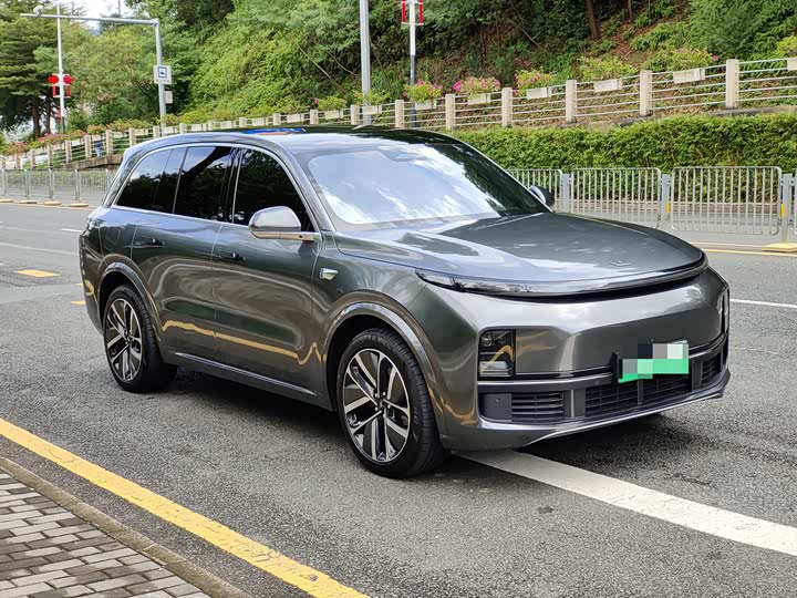 Фото 2 - LiXiang L8