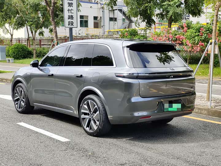 Фото 6 - LiXiang L8