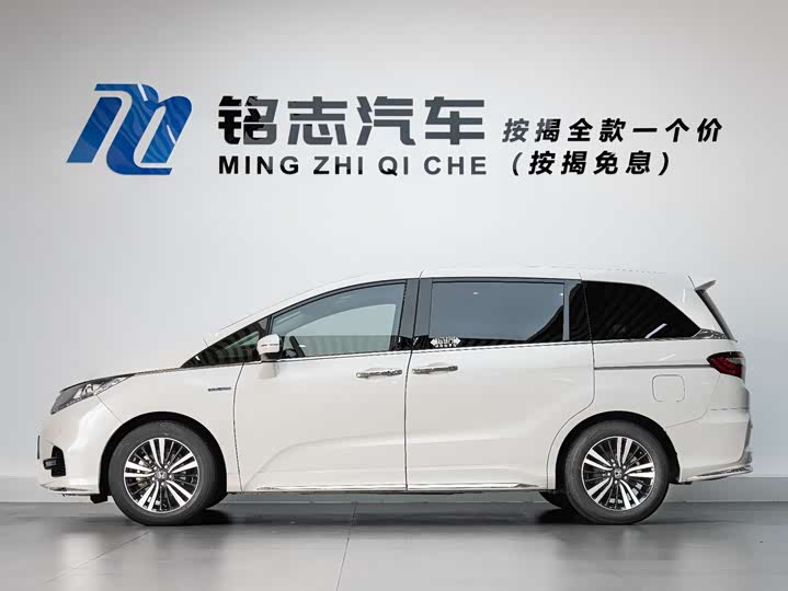 Фото 7 - Honda Odyssey