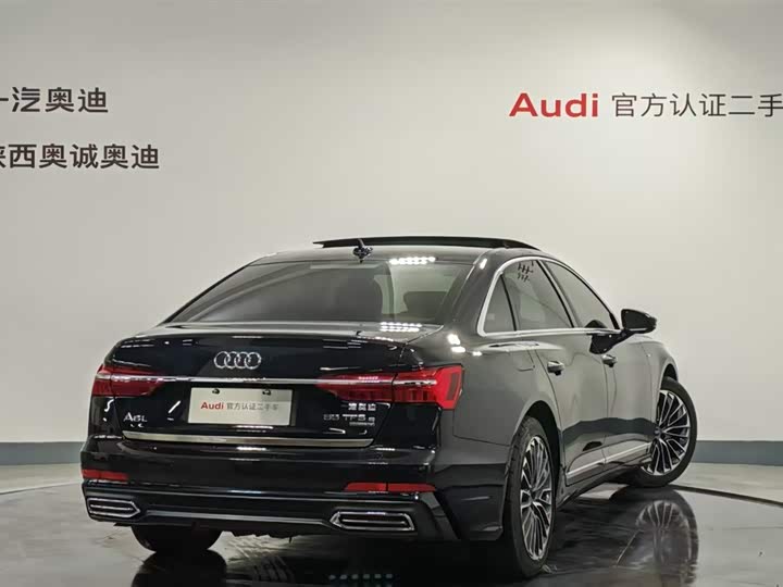 Фото 4 - Audi A6L Hybrid