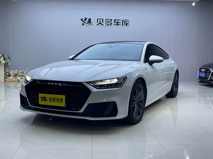 Фото 1 - Audi A7