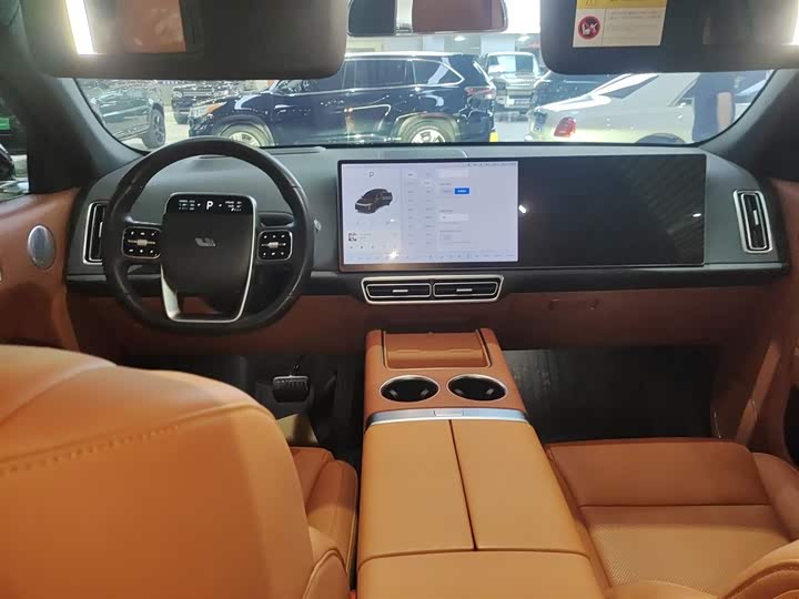 Фото 10 - LiXiang L7