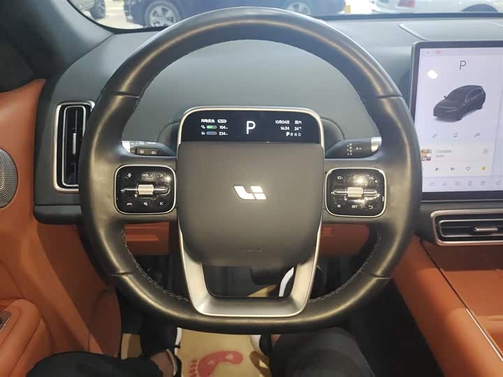 Фото 11 - LiXiang L7