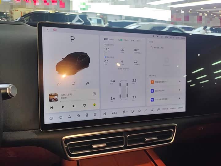 Фото 12 - LiXiang L7