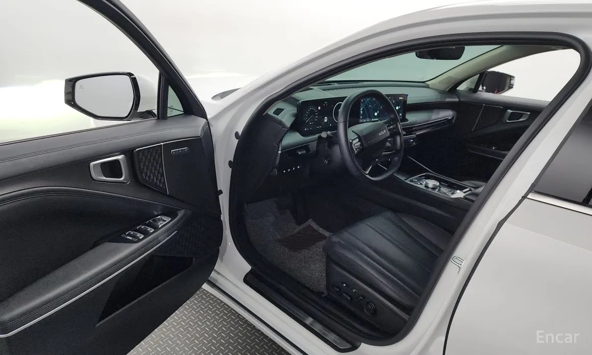 Фото 10 - Kia K8