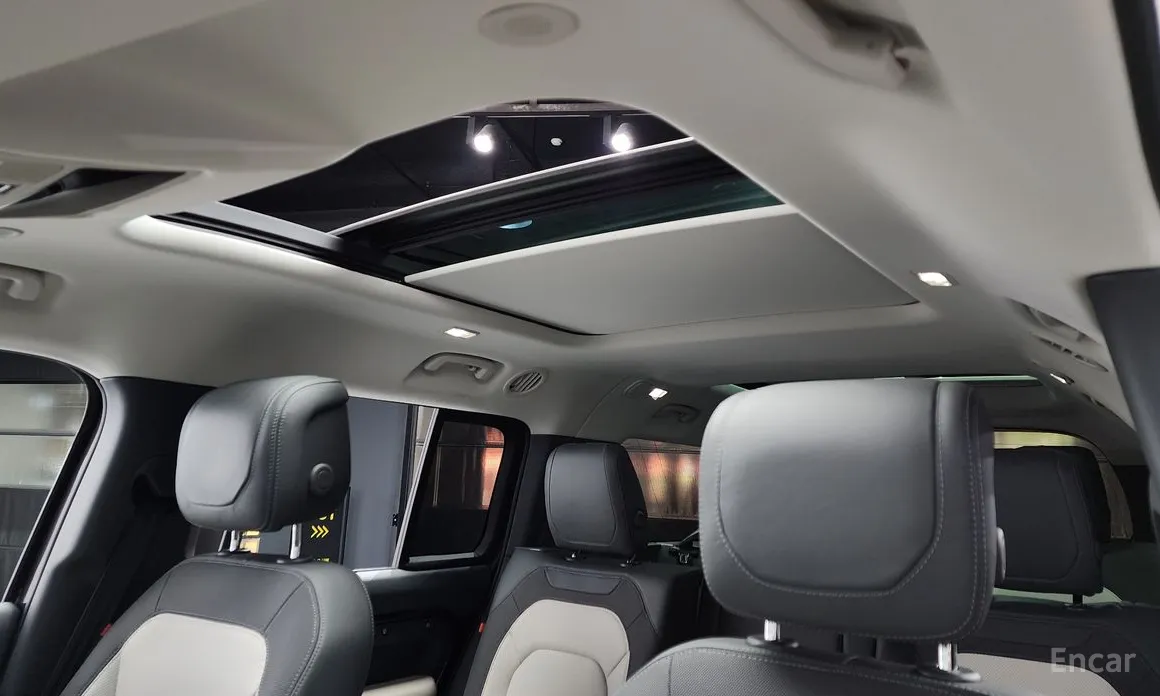 Фото 19 - Land Rover Defender