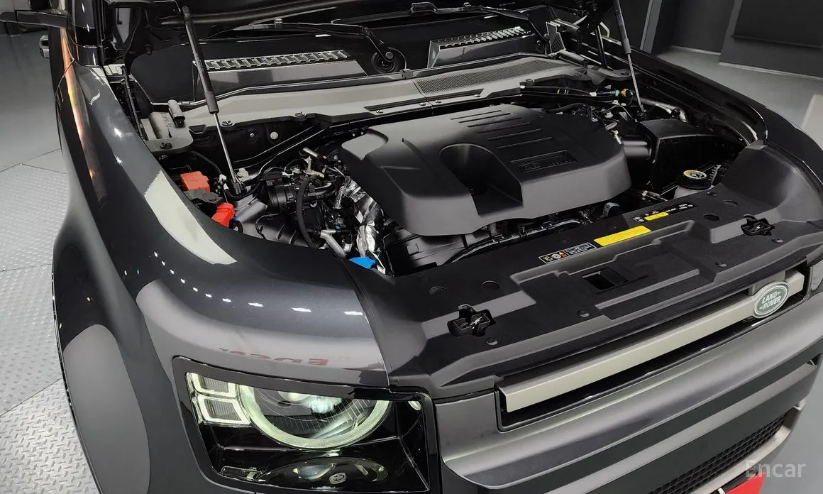 Фото 6 - Land Rover Defender