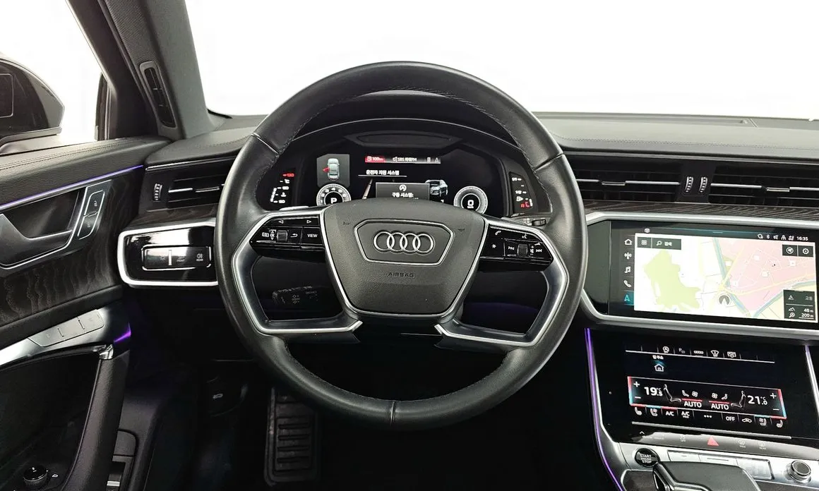 Фото 13 - Audi A6