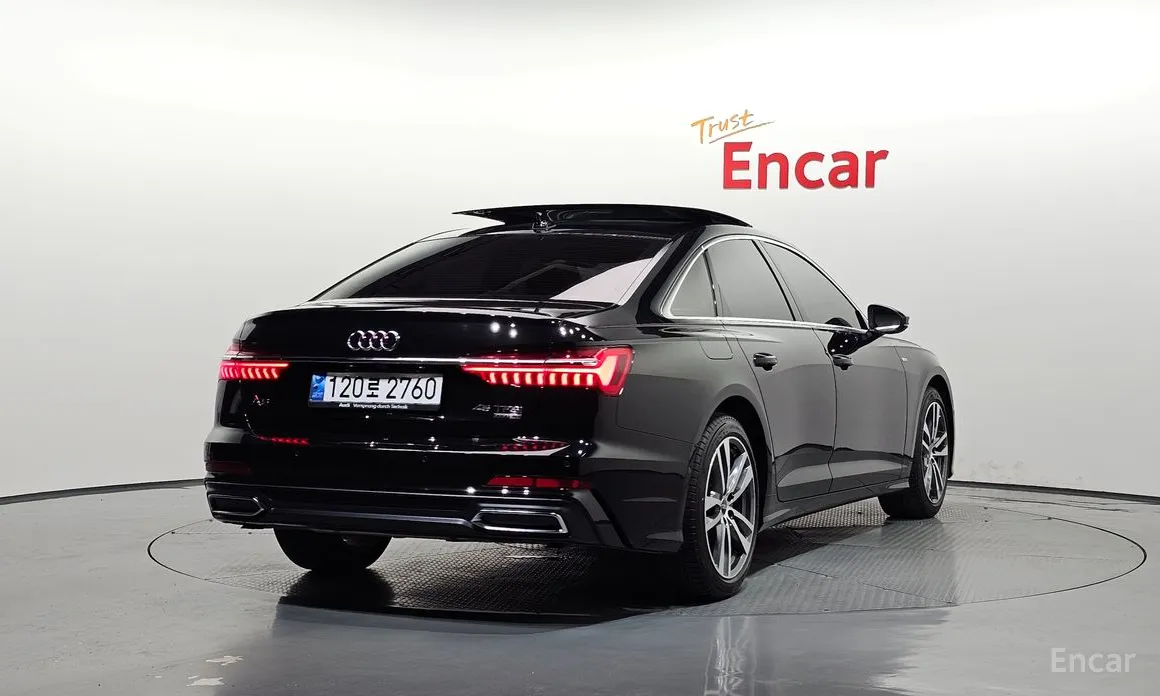 Фото 2 - Audi A6