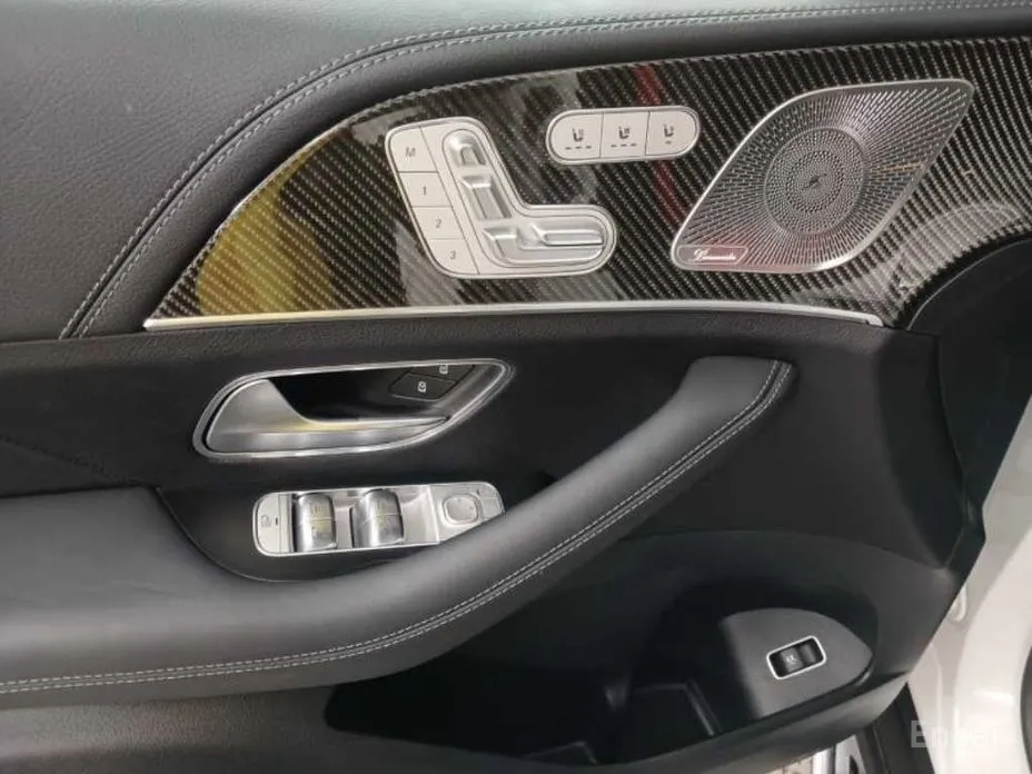 Фото 10 - Mercedes-Benz GLE-Class