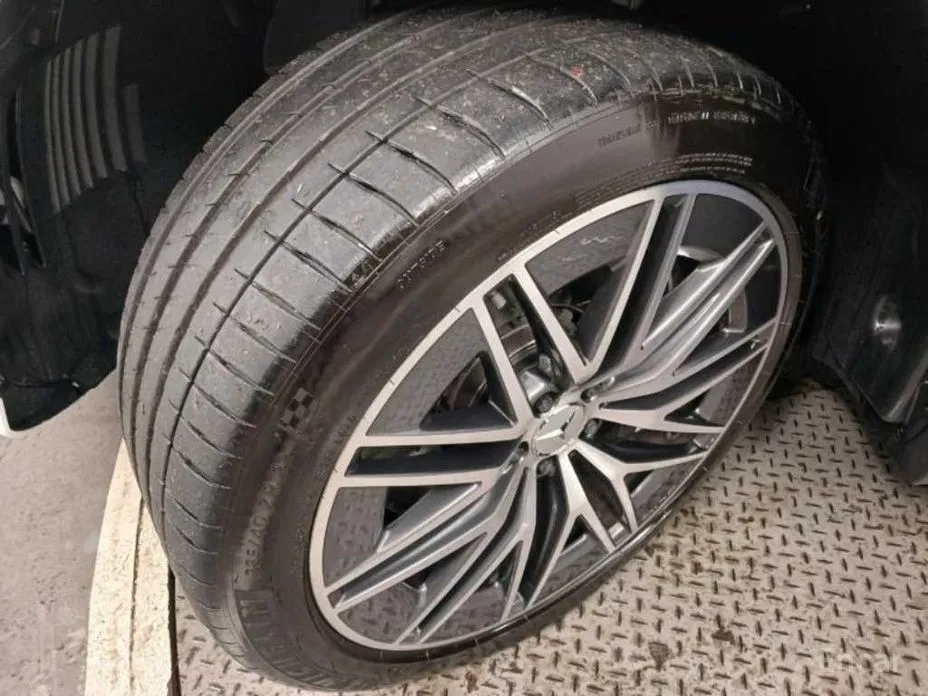 Фото 17 - Mercedes-Benz GLE-Class