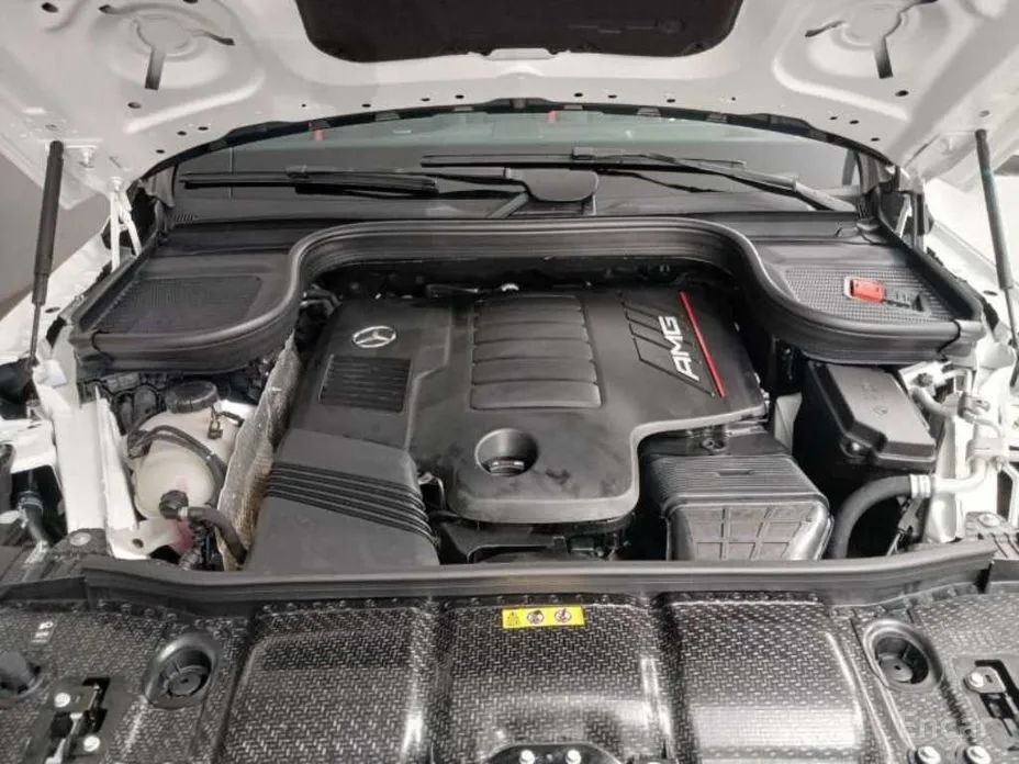 Фото 18 - Mercedes-Benz GLE-Class