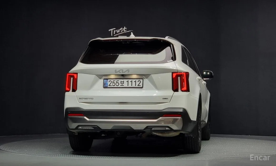 Фото 4 - Kia Sorento