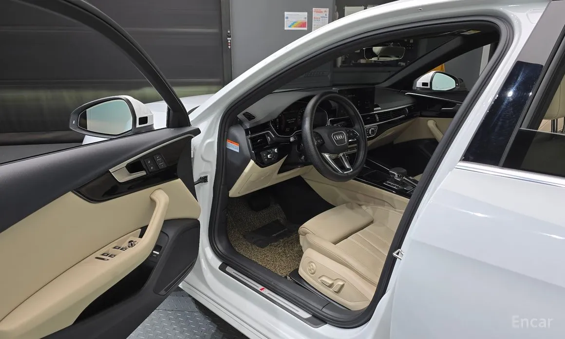 Фото 10 - Audi A4