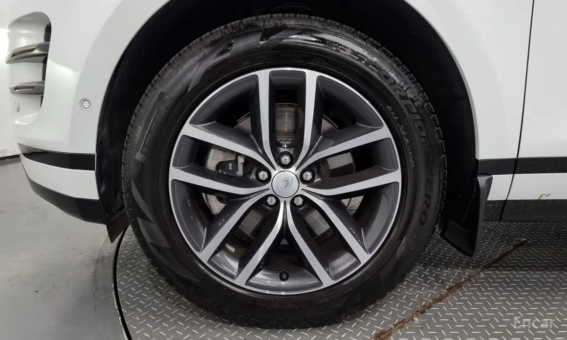 Фото 5 - Land Rover Range Rover Evoque