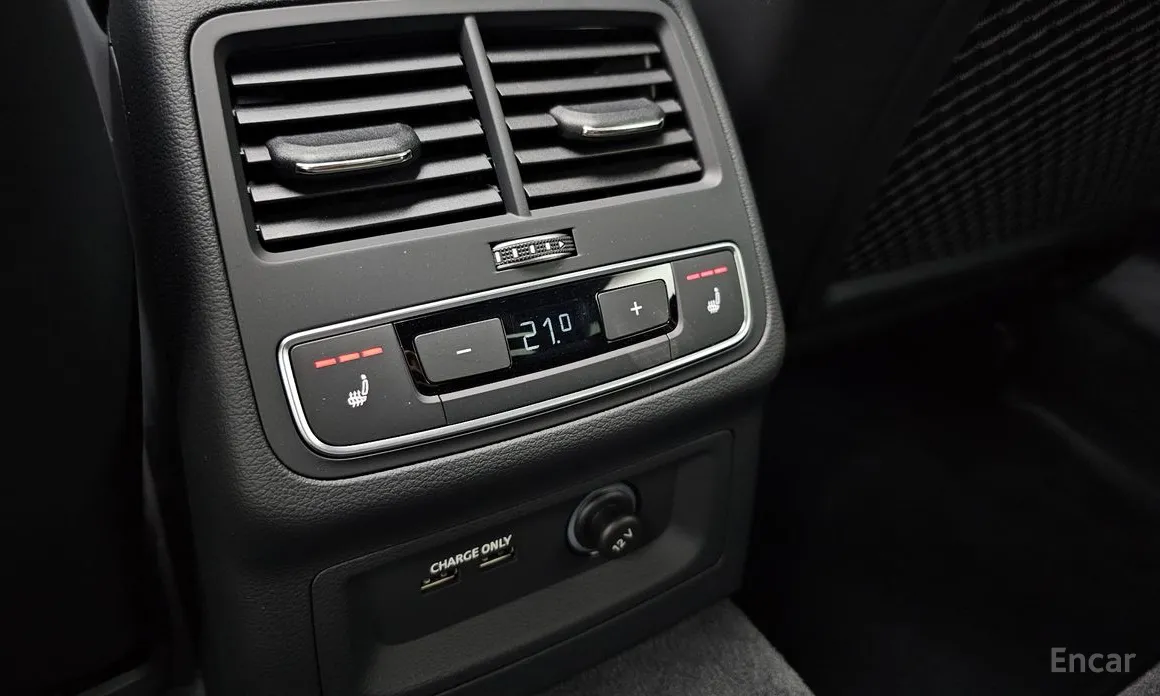 Фото 17 - Audi A4