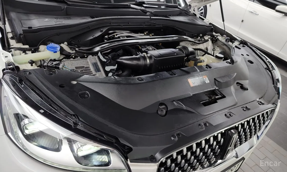 Фото 6 - Lincoln Aviator