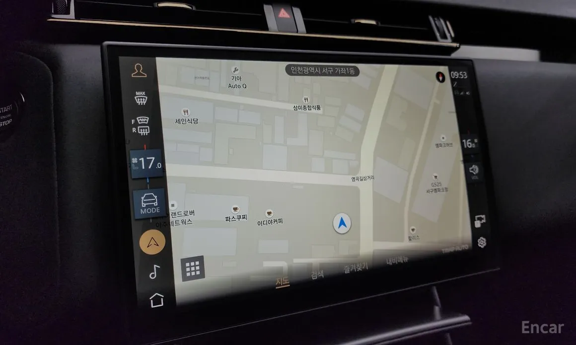 Фото 14 - Land Rover Range Rover Velar