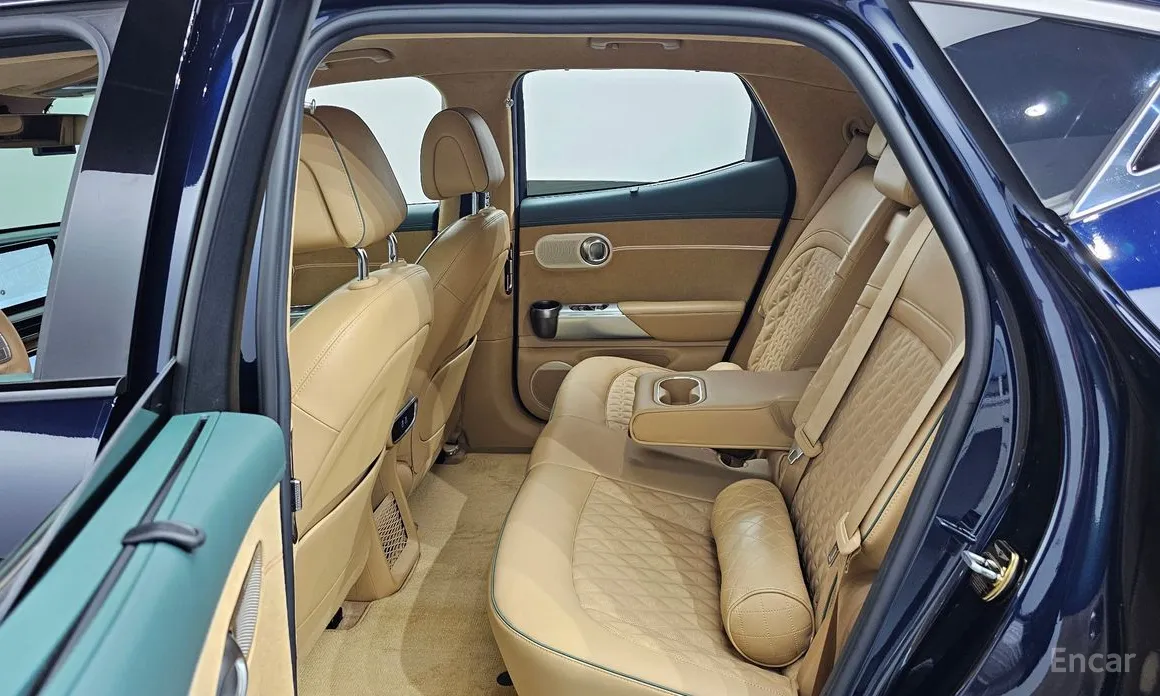 Фото 12 - Genesis GV60