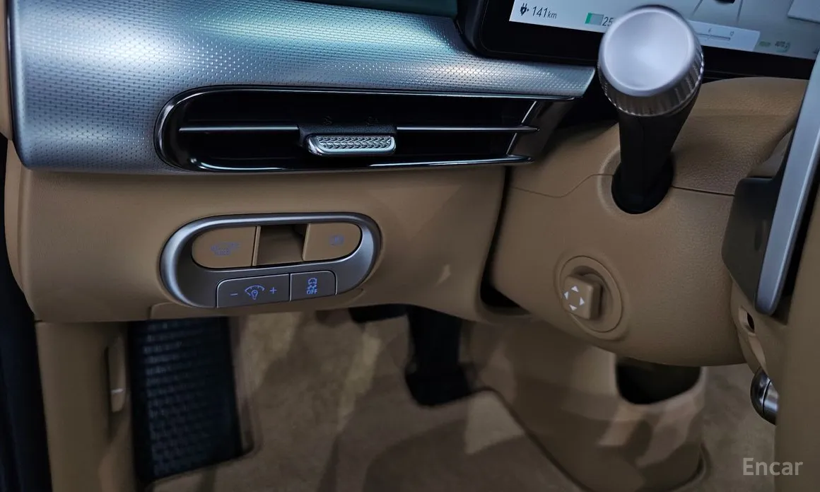 Фото 16 - Genesis GV60