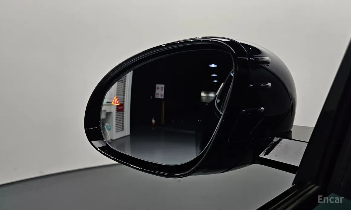 Фото 18 - Genesis GV60