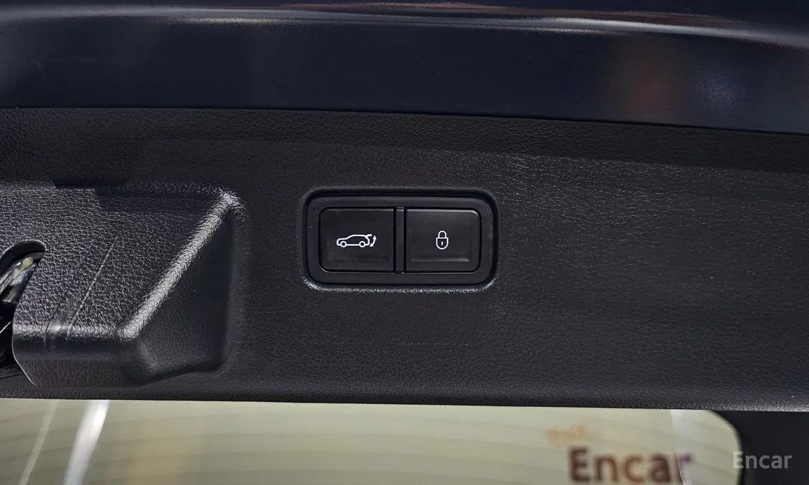 Фото 20 - Genesis GV60