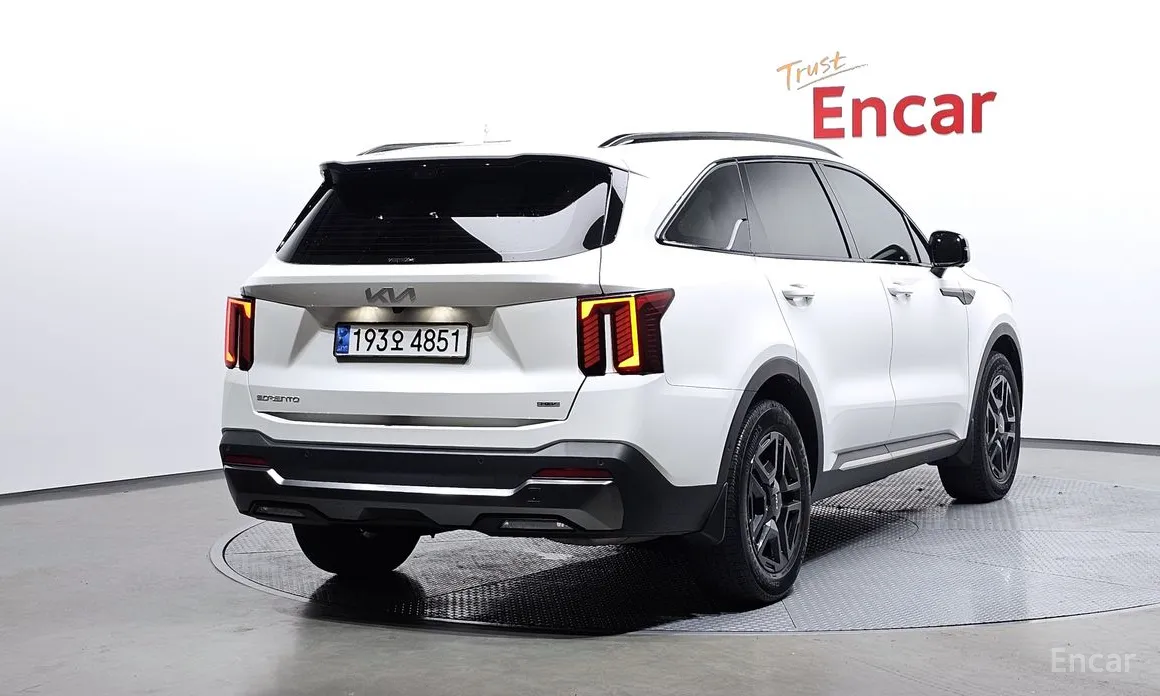 Фото 2 - Kia Sorento