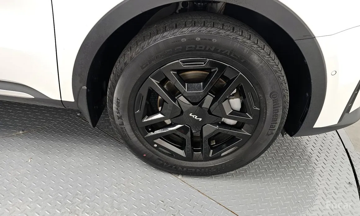 Фото 5 - Kia Sorento