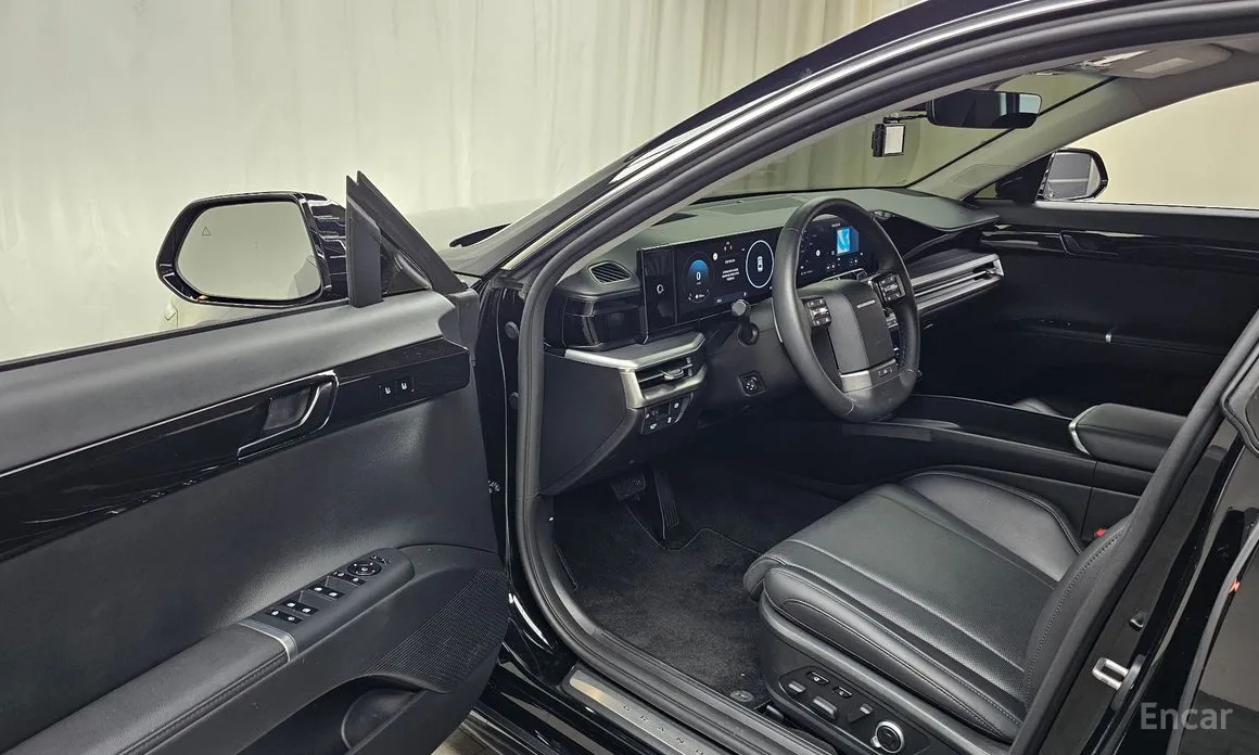 Фото 10 - Hyundai Grandeur