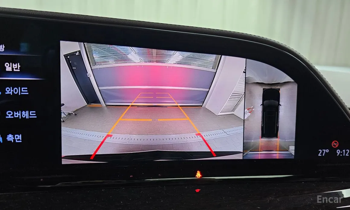 Фото 14 - Cadillac Escalade