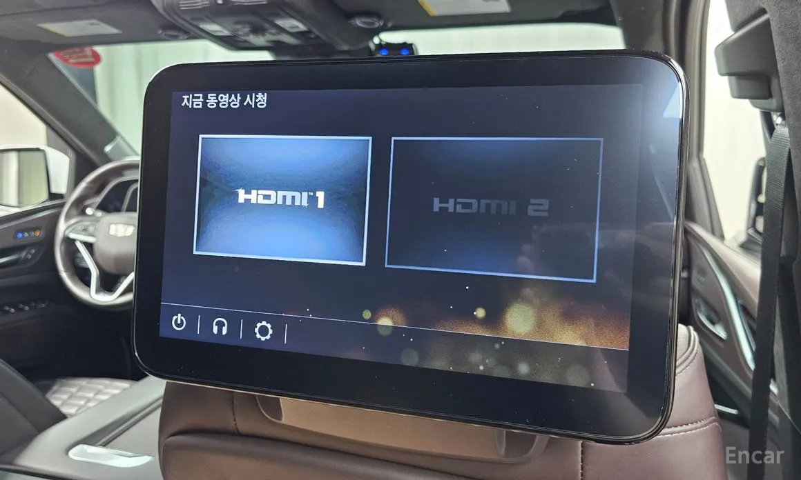 Фото 17 - Cadillac Escalade