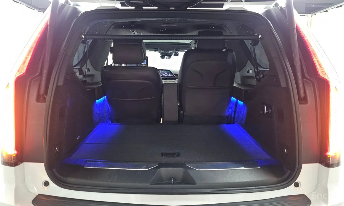 Фото 20 - Cadillac Escalade