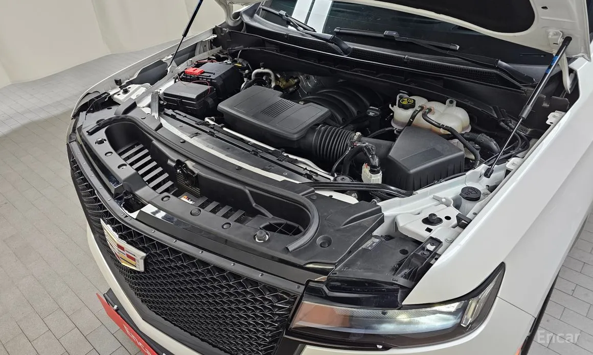 Фото 6 - Cadillac Escalade