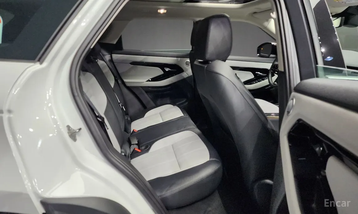 Фото 12 - Land Rover Range Rover Evoque