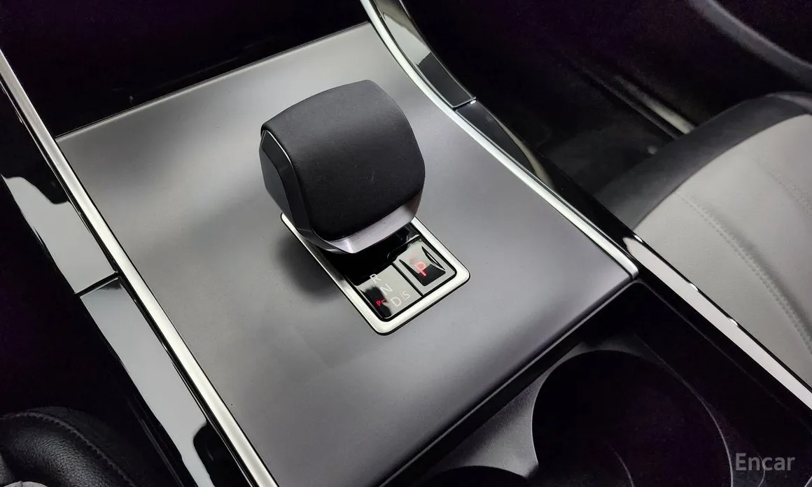 Фото 9 - Land Rover Range Rover Evoque