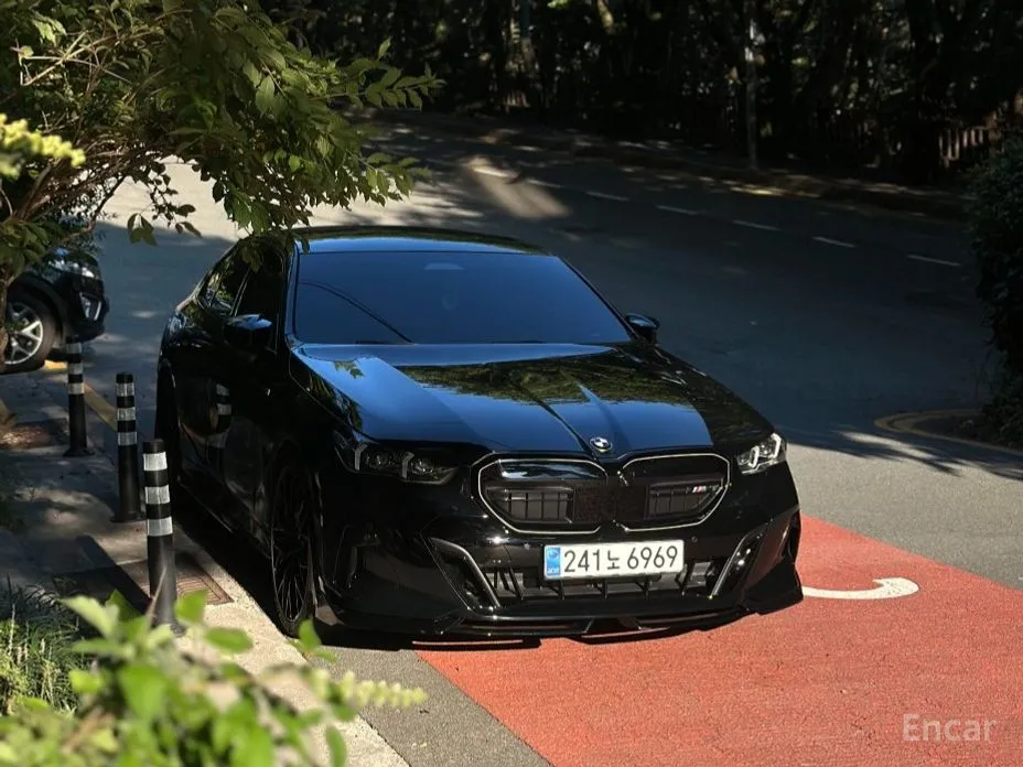 Фото 1 - BMW 5 Series