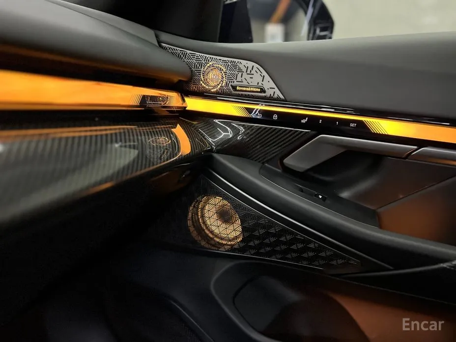 Фото 19 - BMW 5 Series