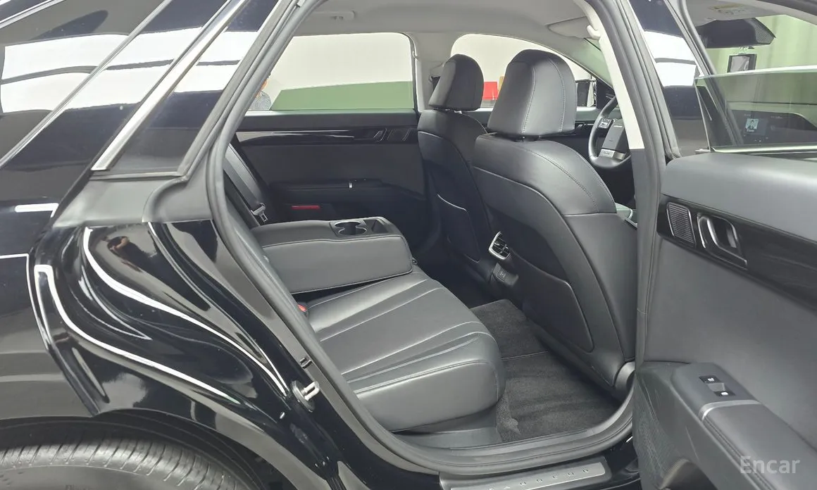 Фото 12 - Hyundai Grandeur