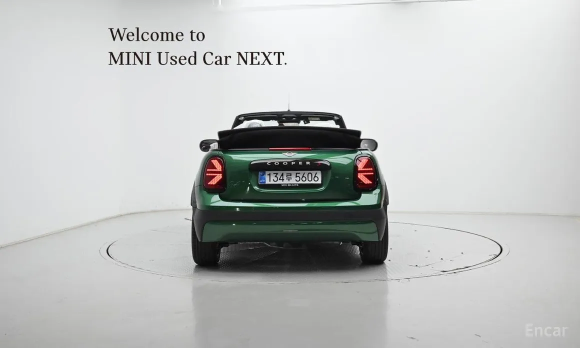 Фото 4 - Mini Cooper Convertible