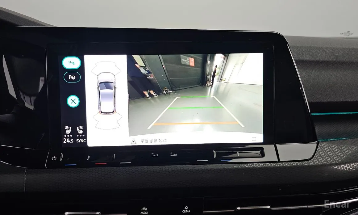 Фото 19 - Volkswagen Golf