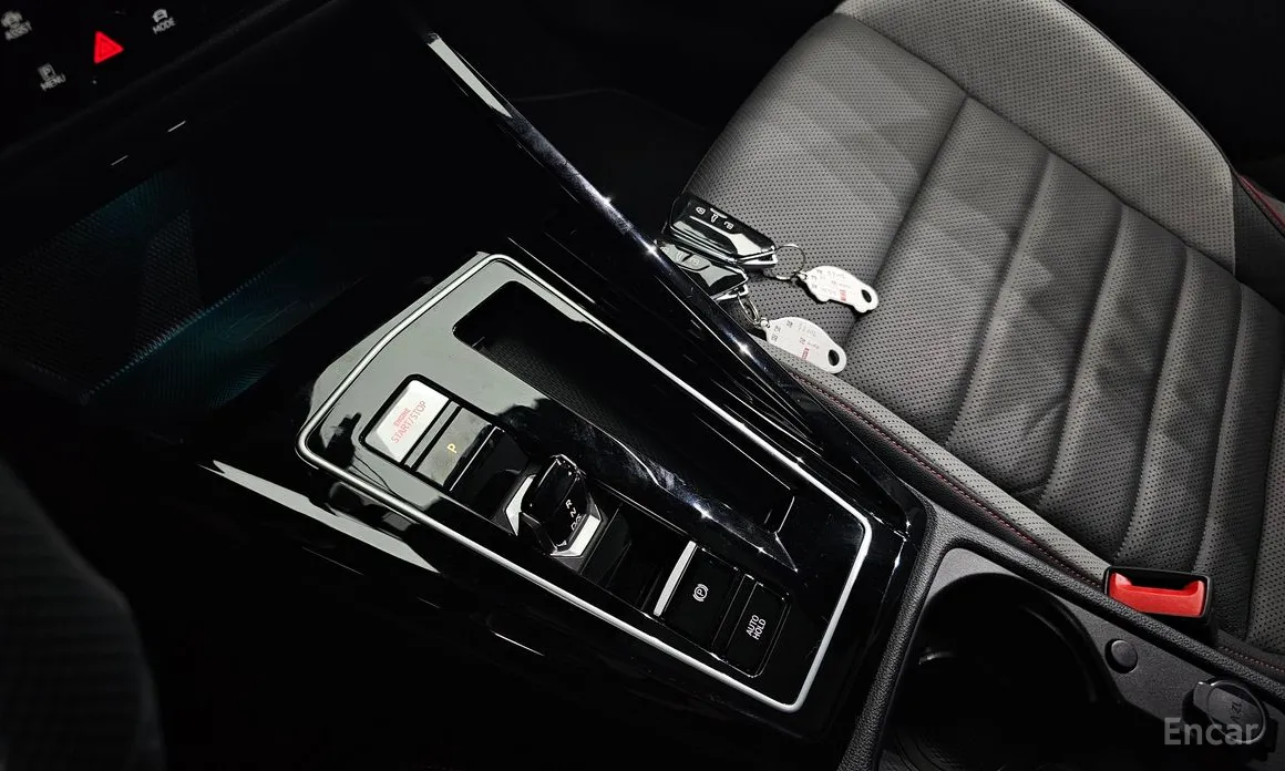 Фото 9 - Volkswagen Golf