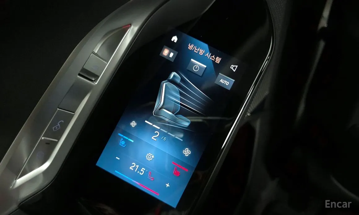 Фото 18 - BMW 7 Series