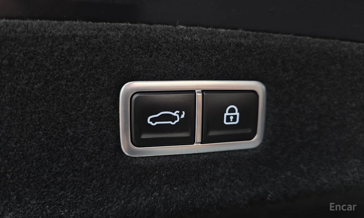 Фото 19 - Genesis G90