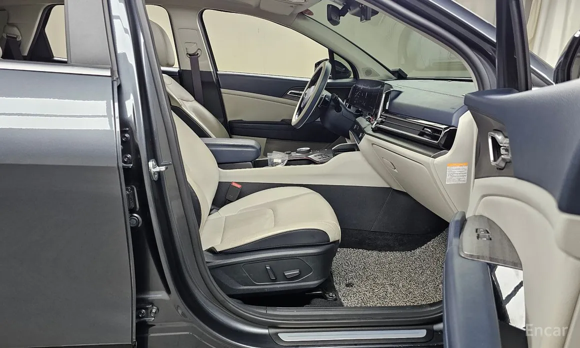 Фото 11 - Kia Sportage