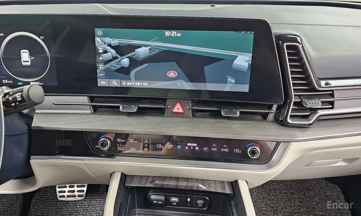 Фото 14 - Kia Sportage