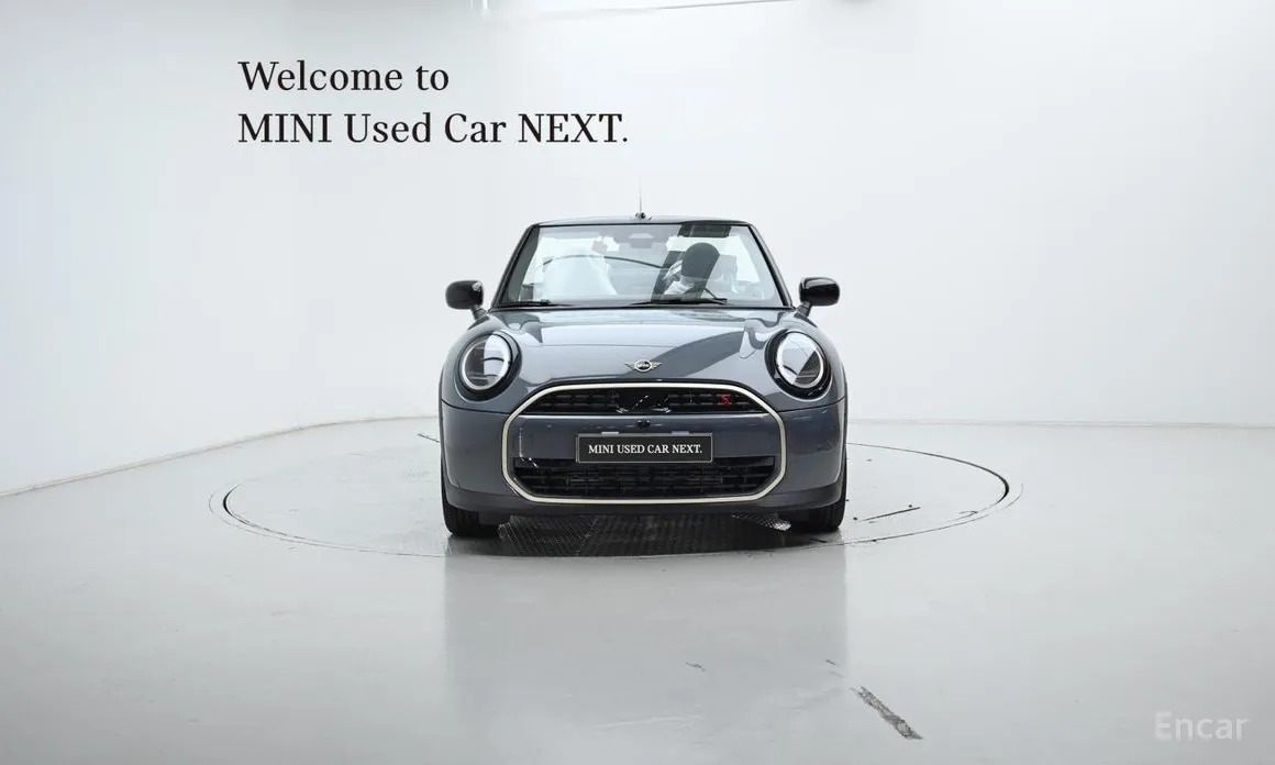 Фото 3 - Mini Cooper Convertible